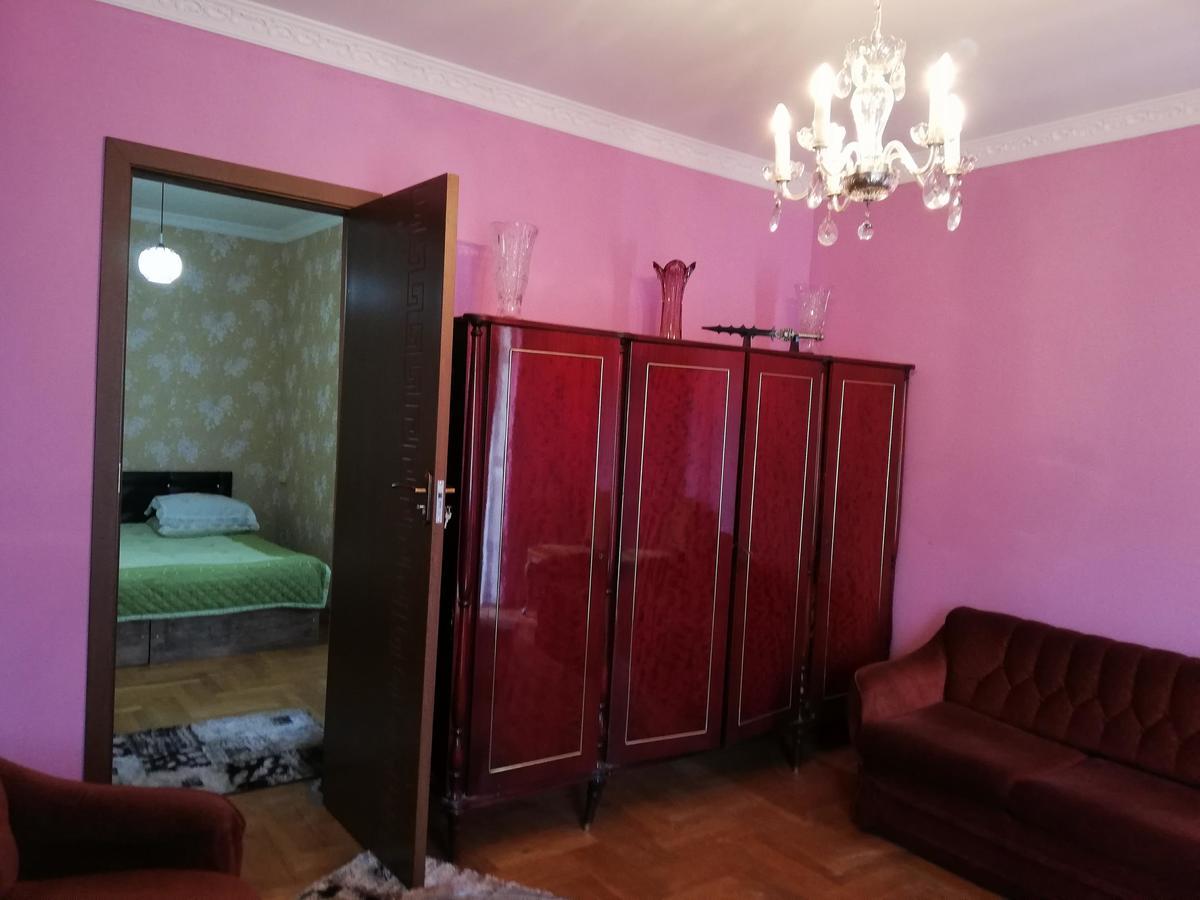 Guest House Quiet Home Batumi Exterior photo