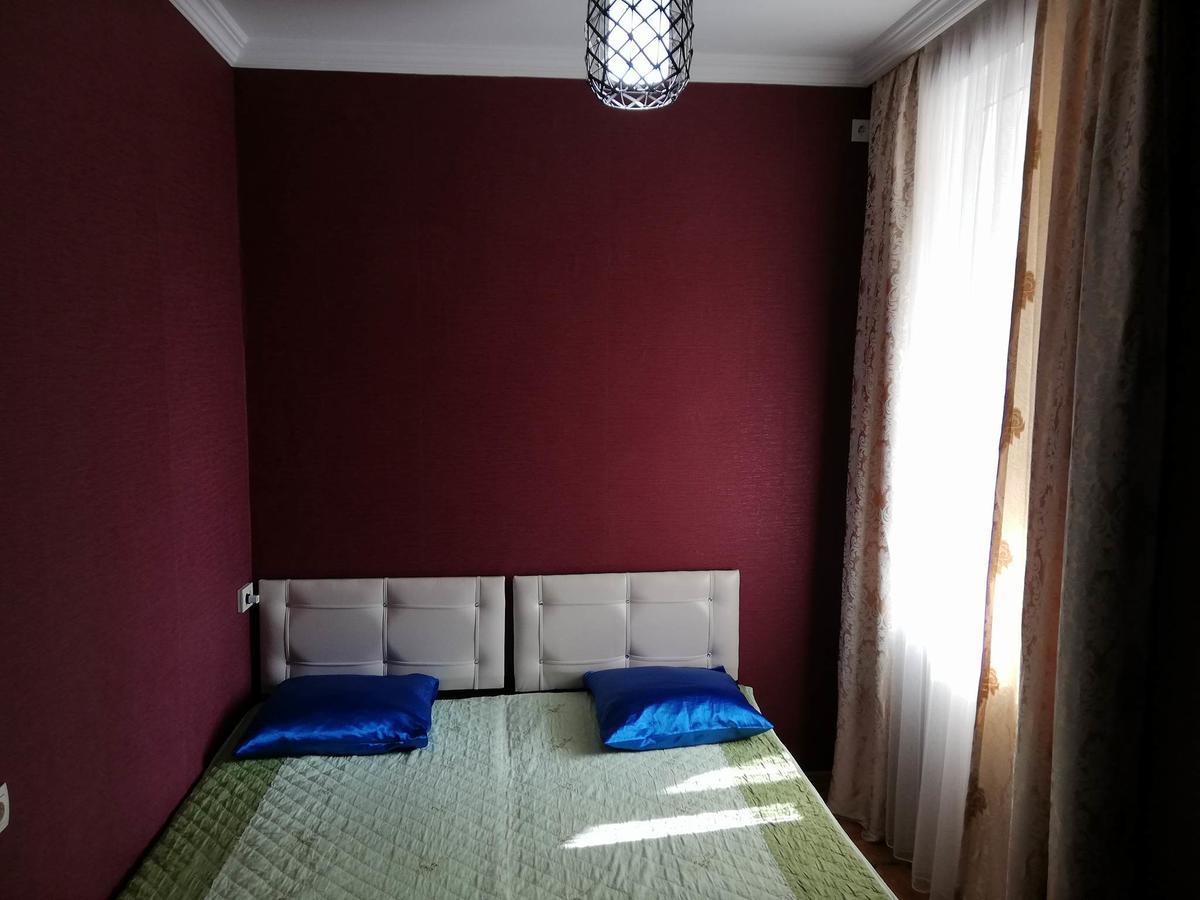 Guest House Quiet Home Batumi Exterior photo