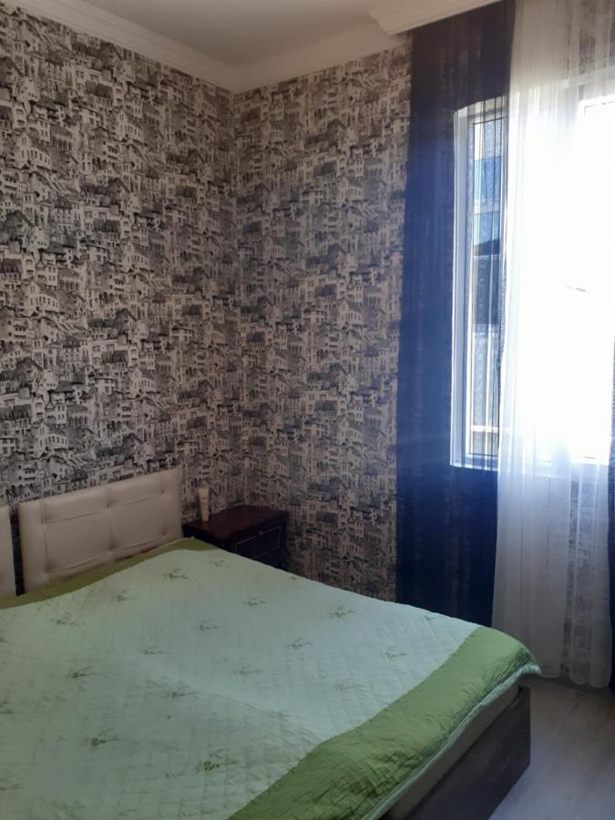 Guest House Quiet Home Batumi Exterior photo